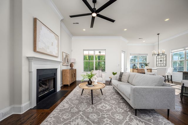 2826 Craythorne Dr, Murfreesboro, TN 37129