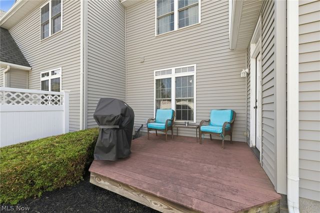 5067 Shepherds Glen, Willoughby, OH 44094