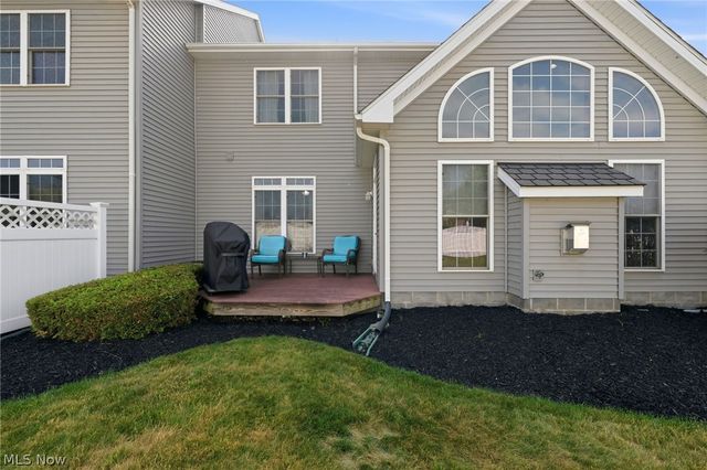 5067 Shepherds Glen, Willoughby, OH 44094