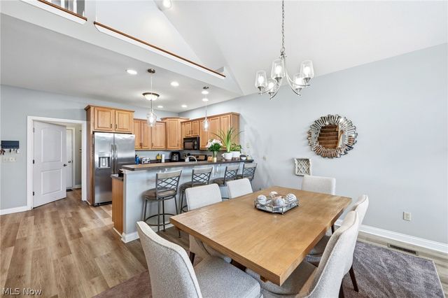 5067 Shepherds Glen, Willoughby, OH 44094