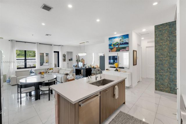 4363 SW 173rd Avenue, Miramar, FL 33029