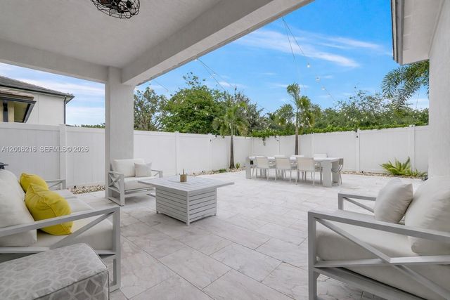 4363 SW 173rd Avenue, Miramar, FL 33029