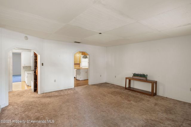 524 East Avenue, Brooksville, FL 34601