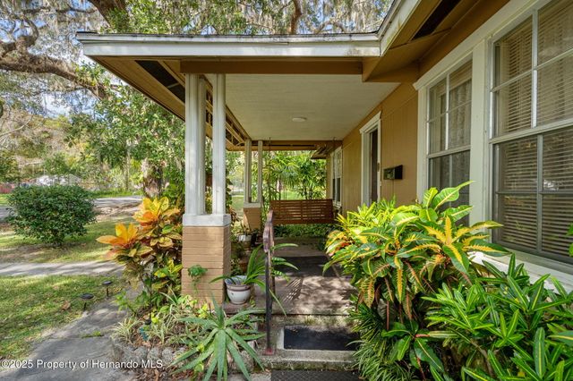 524 East Avenue, Brooksville, FL 34601