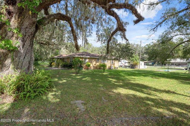 524 East Avenue, Brooksville, FL 34601
