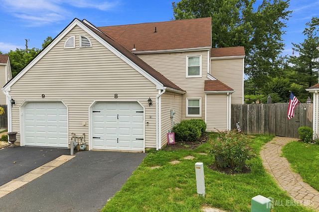 8 Cooper Court, Freehold, NJ 07728