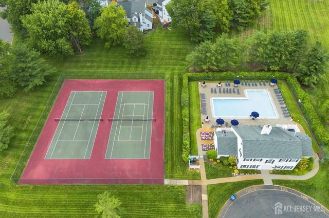 8 Cooper Court, Freehold, NJ 07728