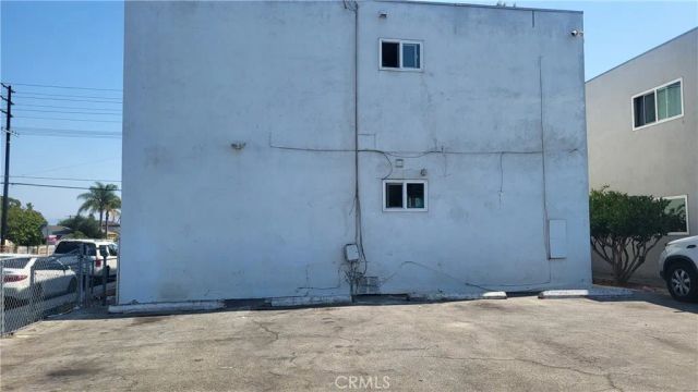 801 W F Street, Wilmington, CA 90744