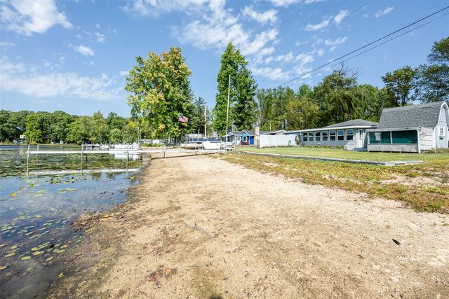 51140 Maple Road, Marcellus, MI 49067