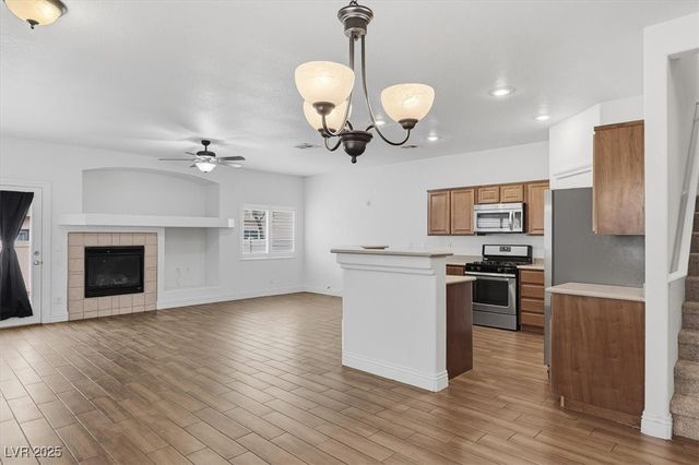 3313 SPECKLE SUMMER Place 3, North Las Vegas, NV 89084