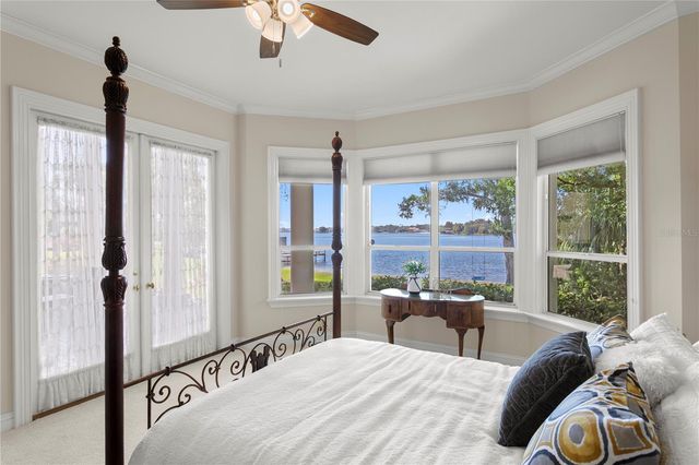 11710 N ARMENIA AVENUE, Tampa, FL 33612