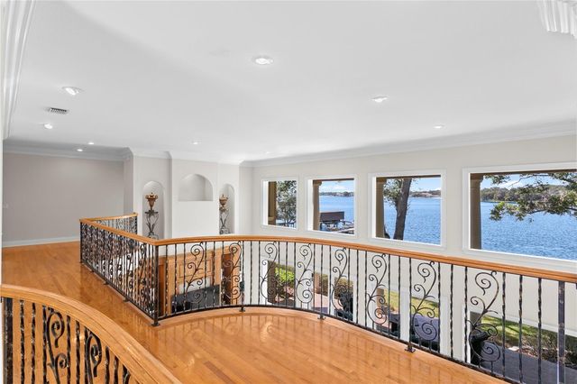 11710 N ARMENIA AVENUE, Tampa, FL 33612