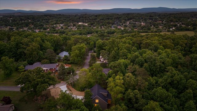 211 Eleanor Drive SW, Cleveland, TN 37311