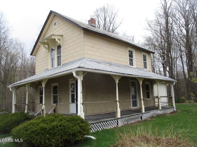 10 Woodard Avenue, Hadley, NY 12835