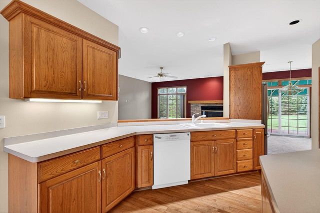4431 BELLHAVEN LANE, Oshkosh, WI 54904