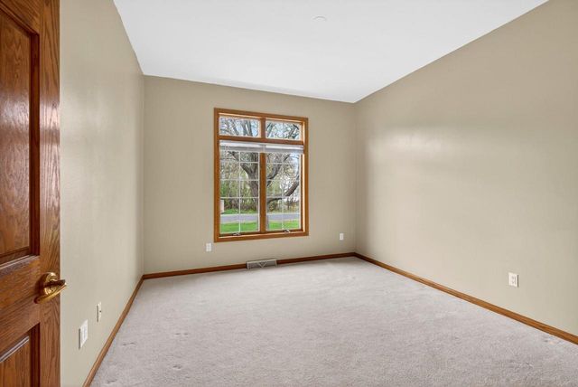4431 BELLHAVEN LANE, Oshkosh, WI 54904