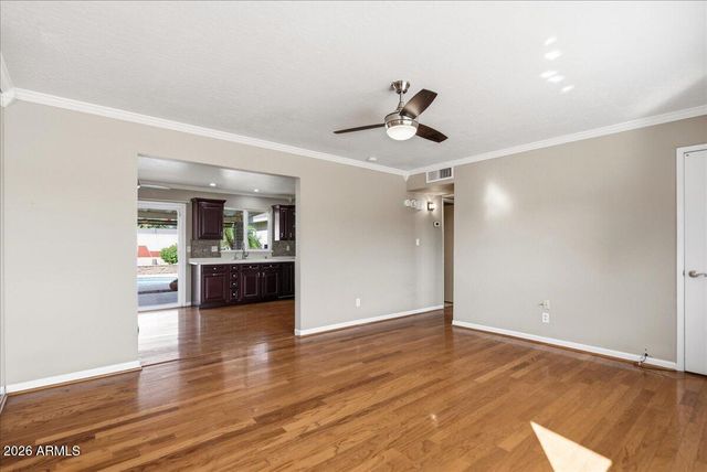 1011 W TULANE Drive, Tempe, AZ 85283