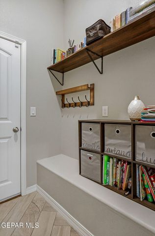 672 LA ENTRADA Circle, Sunland Park, NM 88063