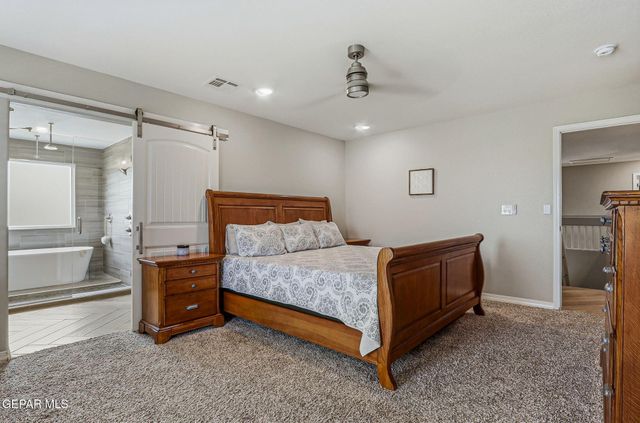672 LA ENTRADA Circle, Sunland Park, NM 88063