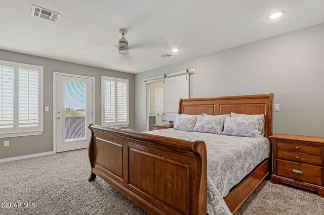 672 LA ENTRADA Circle, Sunland Park, NM 88063