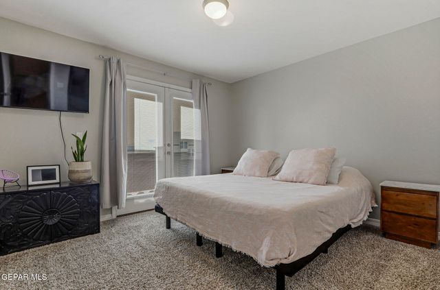 672 LA ENTRADA Circle, Sunland Park, NM 88063