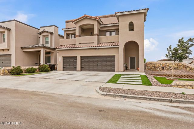 672 LA ENTRADA Circle, Sunland Park, NM 88063