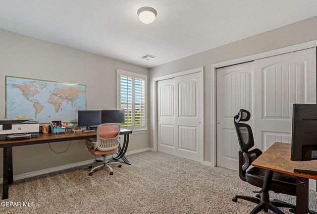 672 LA ENTRADA Circle, Sunland Park, NM 88063