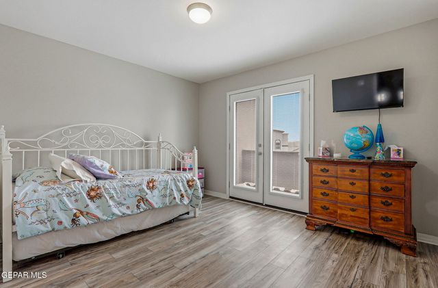 672 LA ENTRADA Circle, Sunland Park, NM 88063