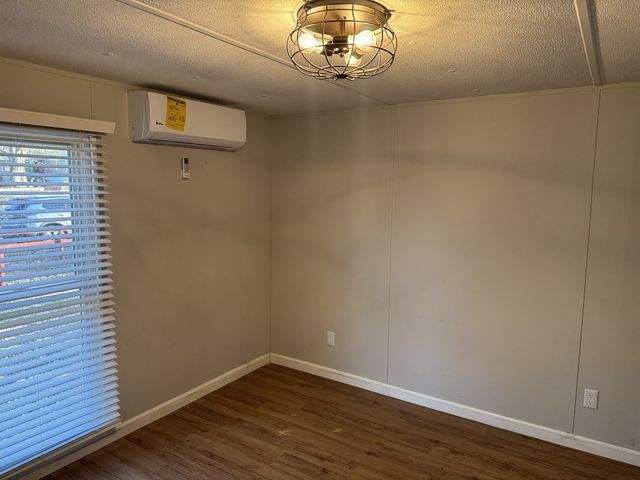 611 Sycamore Ln, La Vergne, TN 37086