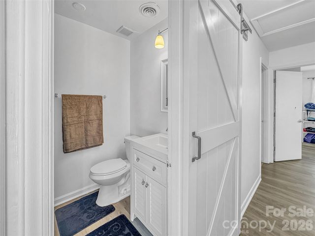 6531 Rosecran Drive, Charlotte, NC 28215