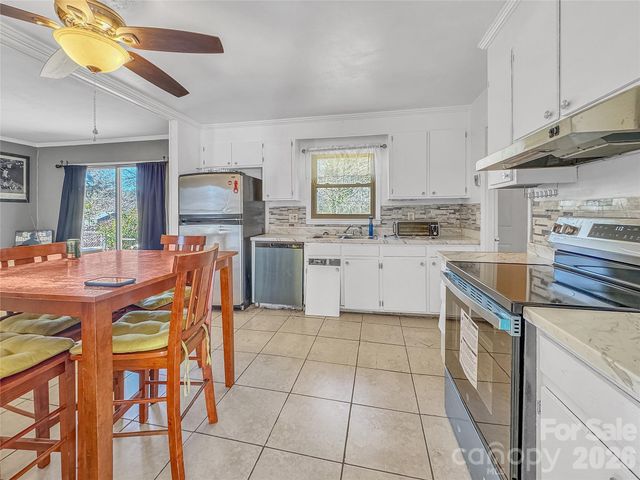 6531 Rosecran Drive, Charlotte, NC 28215