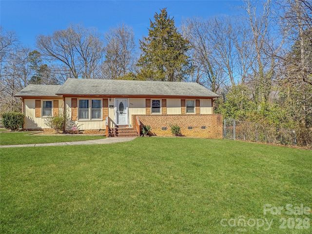 6531 Rosecran Drive, Charlotte, NC 28215