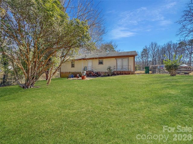 6531 Rosecran Drive, Charlotte, NC 28215