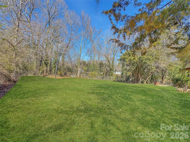 6531 Rosecran Drive, Charlotte, NC 28215