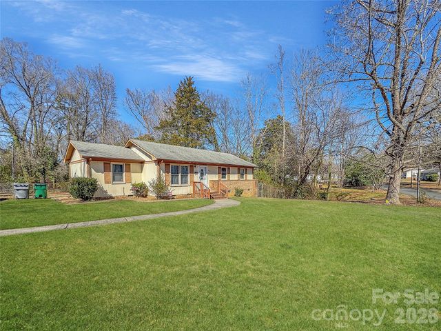 6531 Rosecran Drive, Charlotte, NC 28215