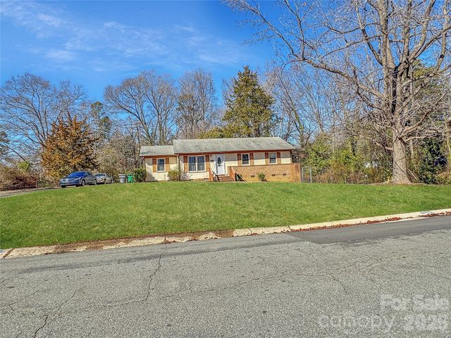 6531 Rosecran Drive, Charlotte, NC 28215