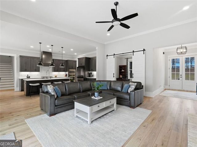 877 Arnold Mill Road, Woodstock, GA 30188