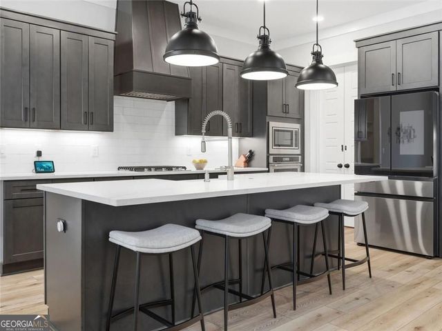 877 Arnold Mill Road, Woodstock, GA 30188