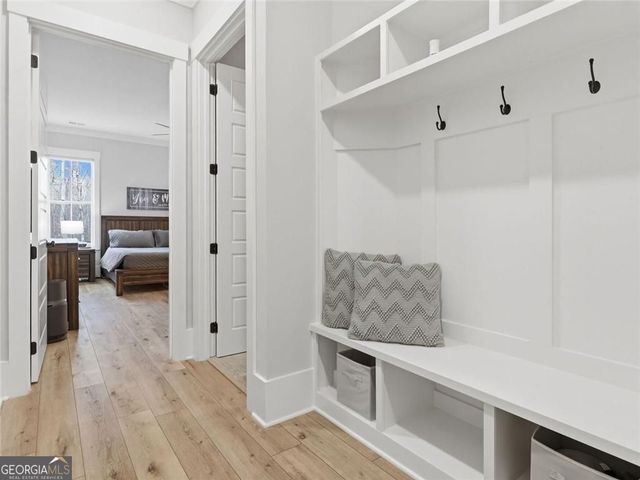 877 Arnold Mill Road, Woodstock, GA 30188