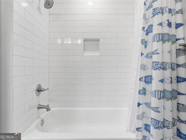 877 Arnold Mill Road, Woodstock, GA 30188