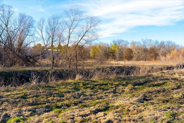 1 S 272nd East Avenue, Coweta, OK 74429