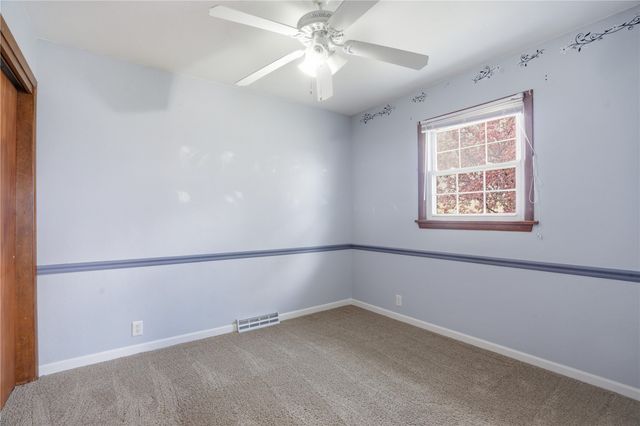 346 32nd Street NW, Cedar Rapids, IA 52405