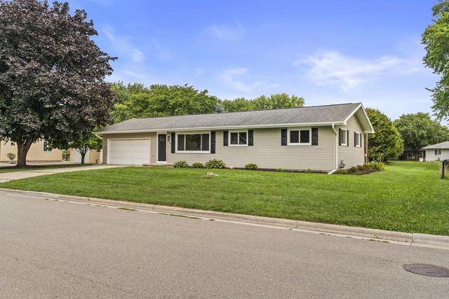 209 N 7TH AVENUE, Winneconne, WI 54986