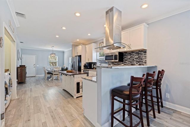 3110 15TH STREET N, St Petersburg, FL 33704