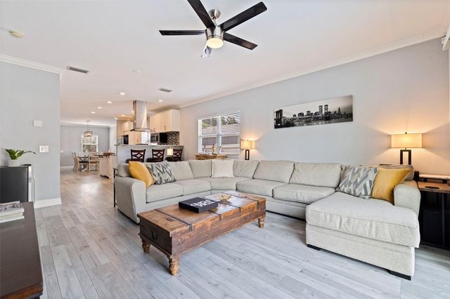 3110 15TH STREET N, St Petersburg, FL 33704