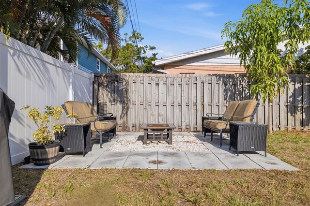 3110 15TH STREET N, St Petersburg, FL 33704