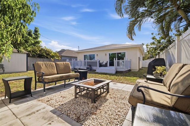 3110 15TH STREET N, St Petersburg, FL 33704