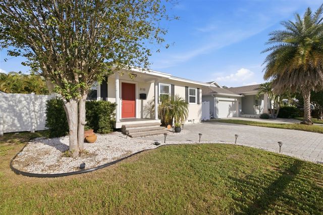 3110 15TH STREET N, St Petersburg, FL 33704