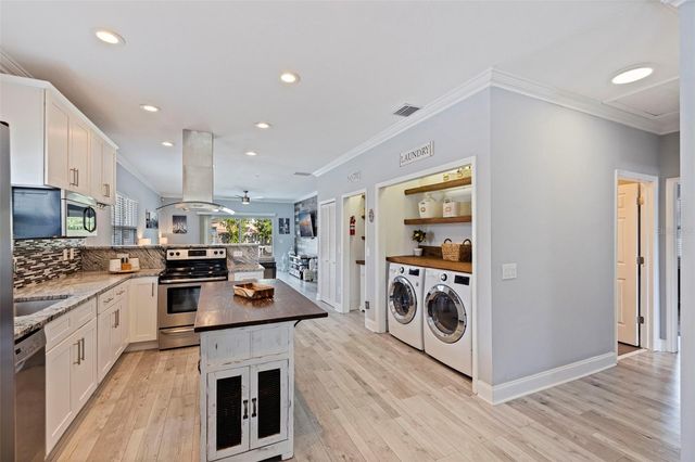 3110 15TH STREET N, St Petersburg, FL 33704