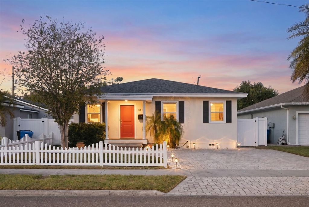 3110 15TH STREET N, St Petersburg, FL 33704